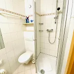 Schoenblick Inklusive Hallenbad, Sauna, Aussenpool & Fitnessstudio, Familienfreundlich Ausgestattet, Grosses 2-zimmer-apartment *