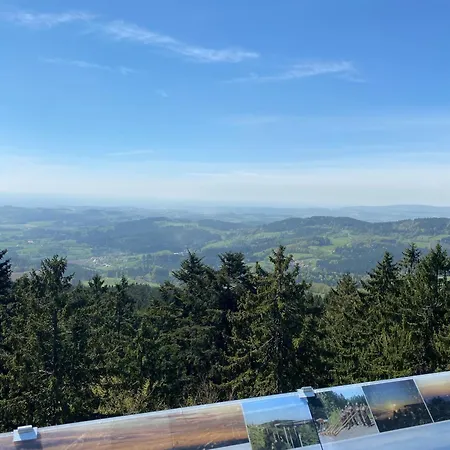 Schoenblick Inklusive Hallenbad, Sauna, Aussenpool & Fitnessstudio, Familienfreundlich Ausgestattet, Grosses 2-zimmer-apartment Sankt Englmar