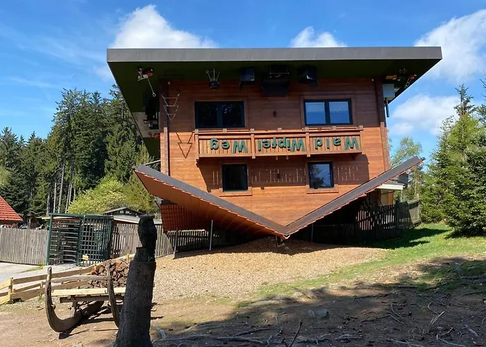 Schoenblick Inklusive Hallenbad, Sauna, Aussenpool & Fitnessstudio, Familienfreundlich Ausgestattet *