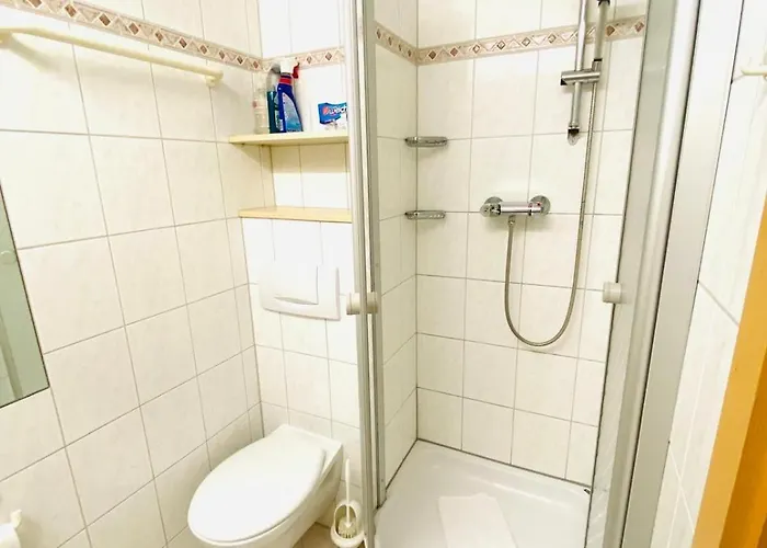 Schoenblick Inklusive Hallenbad, Sauna, Aussenpool & Fitnessstudio, Familienfreundlich Ausgestattet *