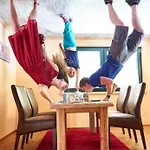 Apartman Schoenblick Inklusive Hallenbad, Sauna, Aussenpool & Fitnessstudio, Familienfreundlich Ausgestattet, Grosses 2-zimmer-apartment Sankt Englmar