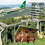 Schoenblick Inklusive Hallenbad, Sauna, Aussenpool & Fitnessstudio, Familienfreundlich Ausgestattet, Grosses 2-zimmer-apartment *