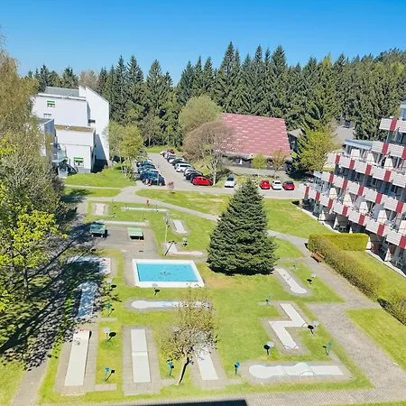 Schoenblick Inklusive Hallenbad, Sauna, Aussenpool & Fitnessstudio, Familienfreundlich Ausgestattet, Grosses 2-zimmer-apartment شقة